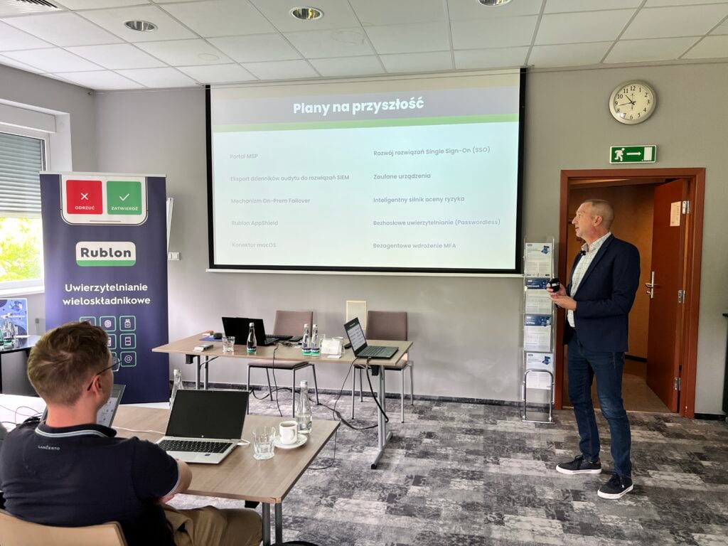 The part of the session dedicated to the platform’s development roadmap became an opportunity to gather participant suggestions and discuss future directions that could further enhance the capabilities of Rublon MFA.