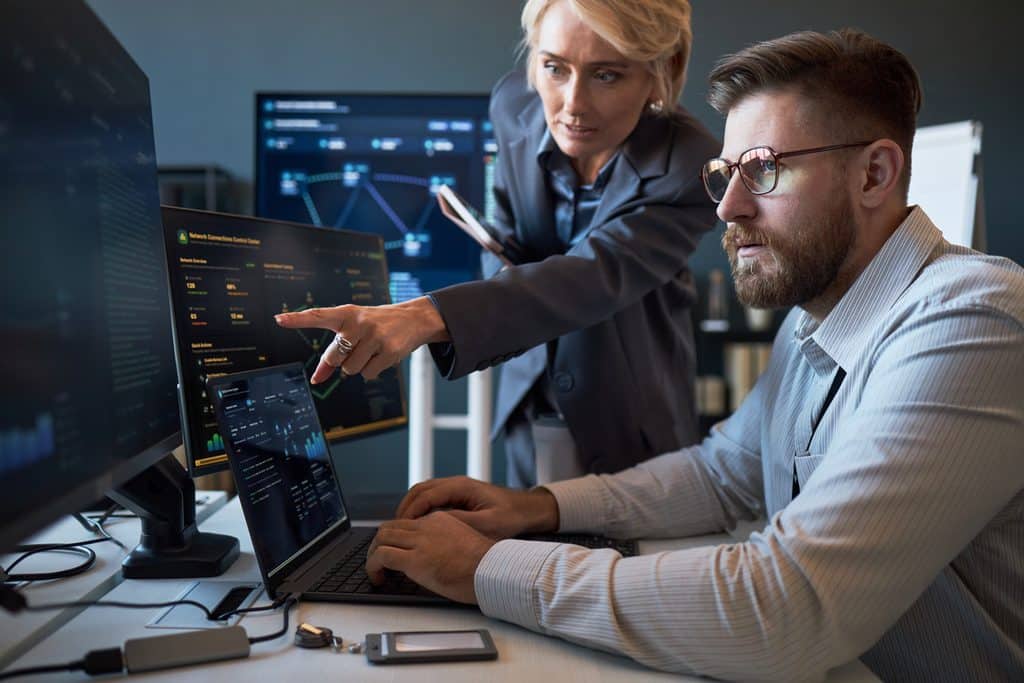 Cybersecurity team incident investigation